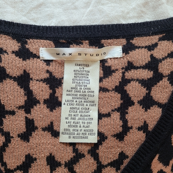 Max Studio Women's Animal Print Chic Contemporary Long Sleeves Tunic Sweater - Picture 8 of 12